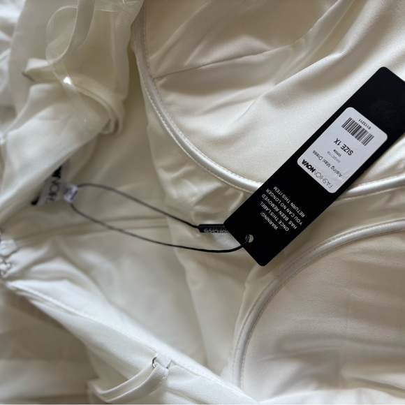 White Ruffle Dress - Picture 6 of 6